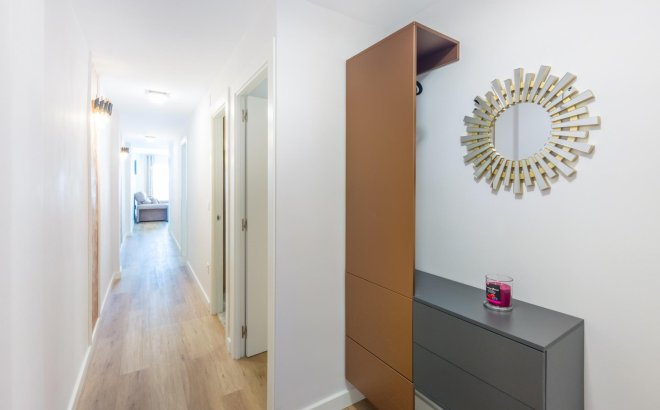 Resale - Apartment -
Torrevieja - Playa del Cura