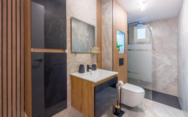 Resale - Apartment -
Torrevieja - Playa del Cura