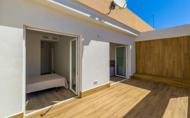 Resale - Apartment -
Torrevieja - Playa del Cura