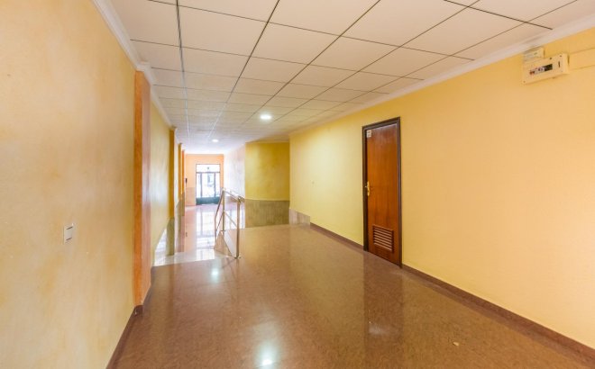 Resale - Apartment -
Torrevieja - Playa del Cura