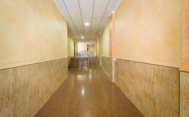 Resale - Apartment -
Torrevieja - Playa del Cura