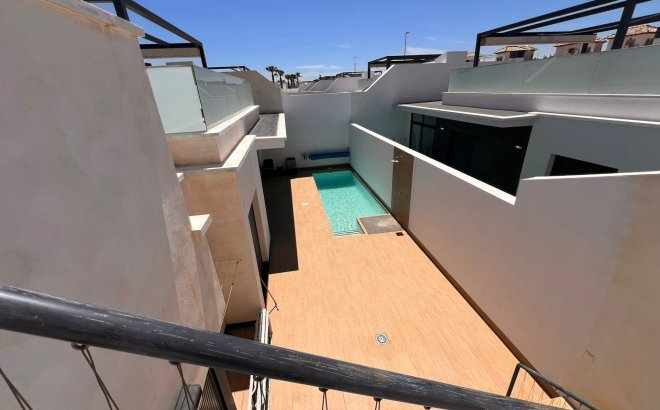 Resale - Villa -
Orihuela Costa - Lomas de Cabo Roig