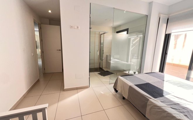 Resale - Villa -
Orihuela Costa - Lomas de Cabo Roig
