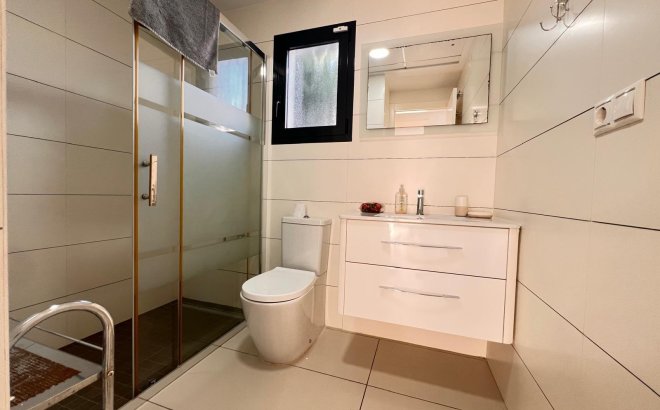 Resale - Villa -
Orihuela Costa - Lomas de Cabo Roig
