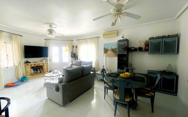 Resale - Villa -
Ciudad Quesada - Costa Blanca