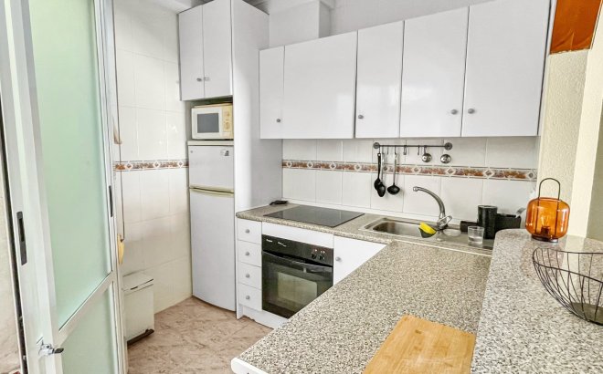 Resale - Bungalow -
Orihuela Costa - Costa Blanca