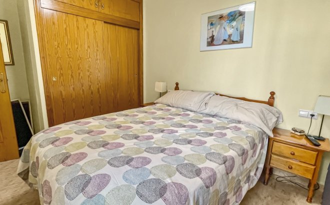 Resale - Bungalow -
Orihuela Costa - Costa Blanca