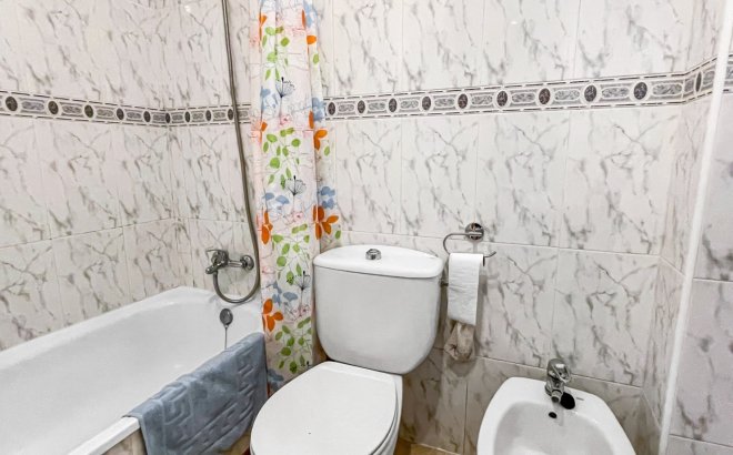 Resale - Bungalow -
Orihuela Costa - Costa Blanca