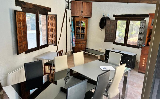 Resale - Villa -
Los Balcones - Costa Blanca