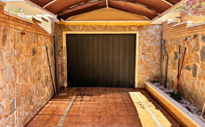 Resale - Villa -
Los Balcones - Costa Blanca