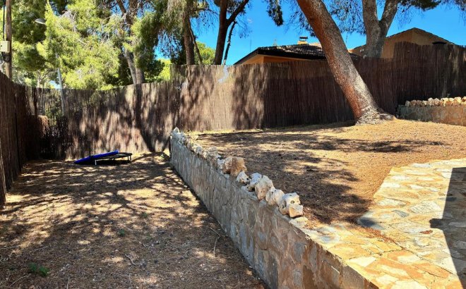Resale - Villa -
Los Balcones - Costa Blanca