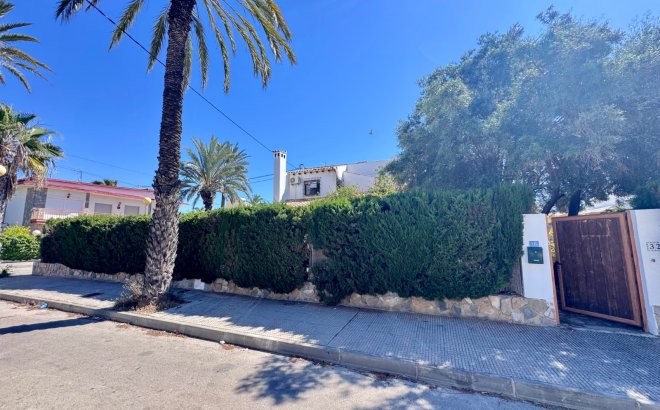 Resale - Villa -
Orihuela Costa - Cabo Roig