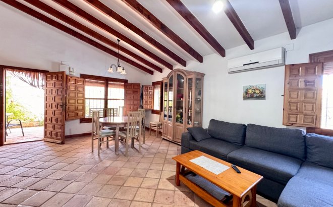 Resale - Villa -
Orihuela Costa - Cabo Roig