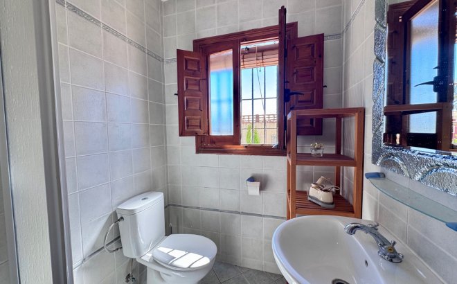 Resale - Villa -
Orihuela Costa - Cabo Roig