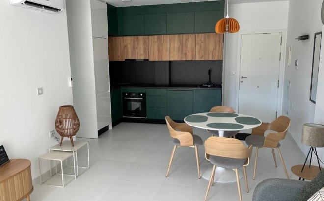 Resale - Apartment -
San Miguel de Salinas - Inland