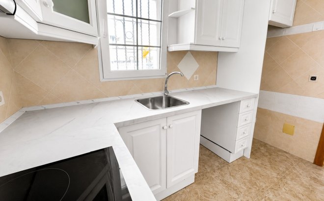 Resale - Town House -
Orihuela Costa - Costa Blanca