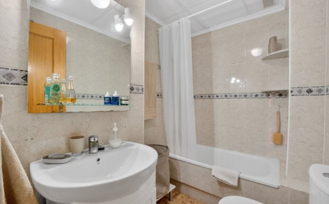 Resale - Apartment -
Torrevieja - Costa Blanca