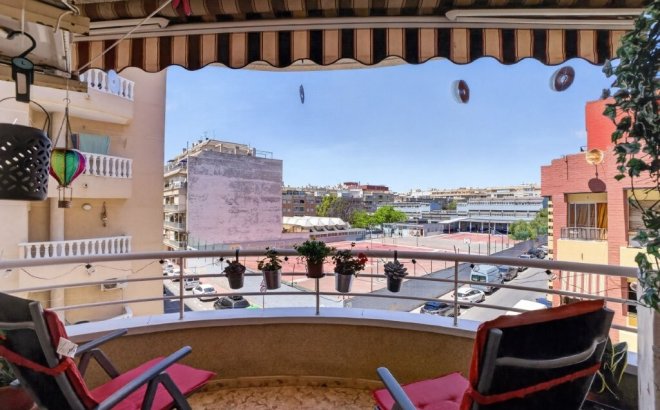 Resale - Apartment -
Torrevieja - Costa Blanca