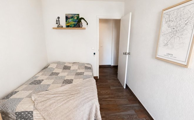 Resale - Apartment -
Torrevieja - Playa del Cura