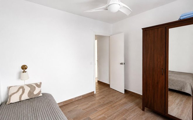 Resale - Apartment -
Torrevieja - Playa del Cura