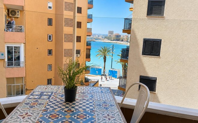 Resale - Apartment -
Torrevieja - Playa del Cura