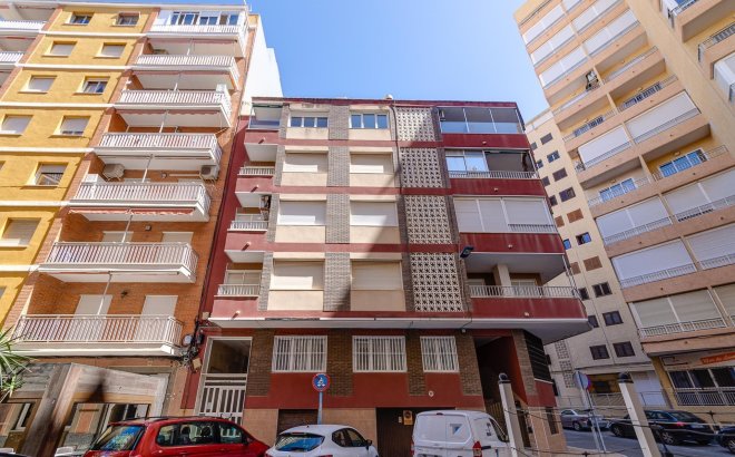 Resale - Apartment -
Torrevieja - Playa del Cura