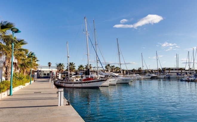 Resale - Apartment -
Torrevieja - Playa del Cura