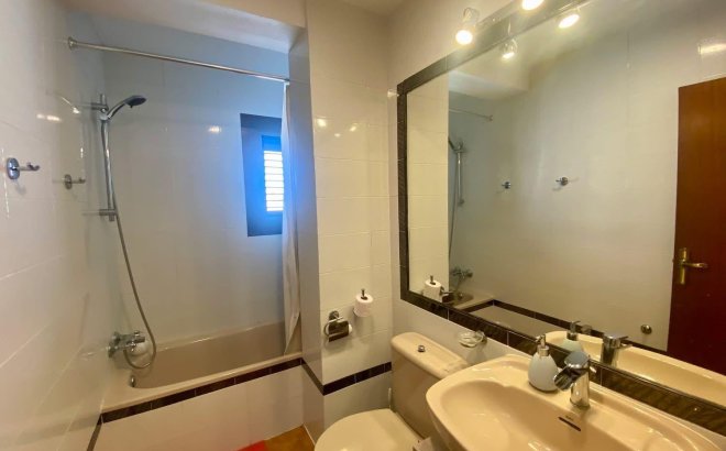 Revente - Appartement -
Cabo Roig