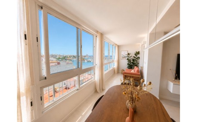 Resale - Apartment -
Torrevieja - Costa Blanca