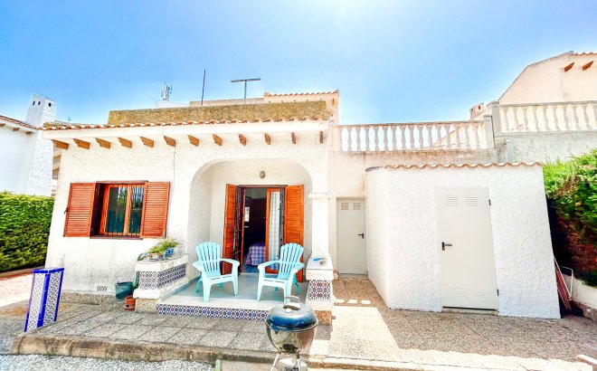 Resale - Villa -
La Zenia - Costa Blanca