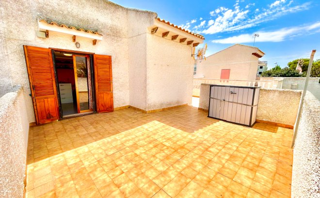 Resale - Villa -
La Zenia - Costa Blanca