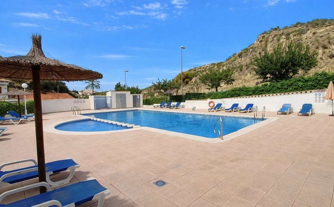 Resale - Villa -
Rojales - Inland
