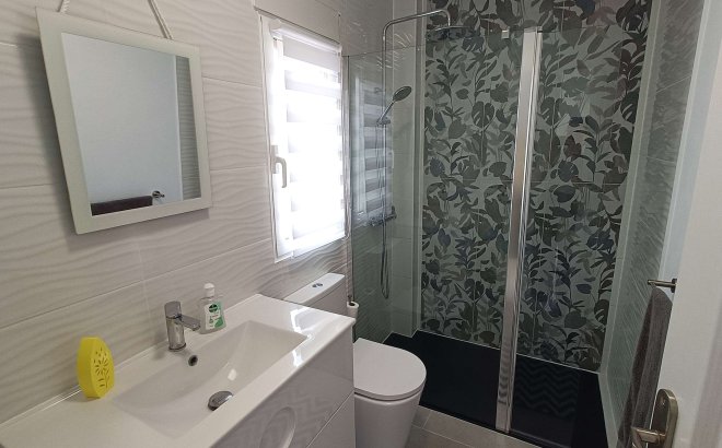 Resale - Villa -
Rojales - Inland