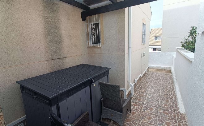 Resale - Villa -
Rojales - Inland