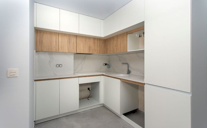 Resale - Apartment -
Torrevieja - Costa Blanca
