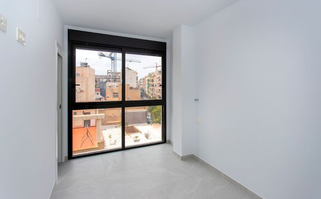 Resale - Apartment -
Torrevieja - Costa Blanca