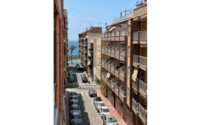 Resale - Apartment -
Torrevieja - Costa Blanca
