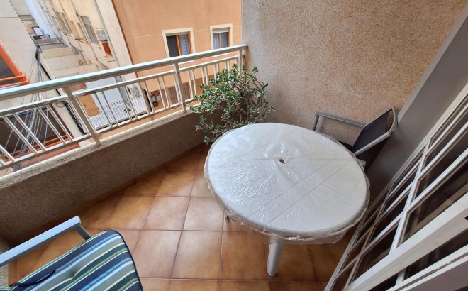 Resale - Apartment -
Torrevieja - Playa de los Locos