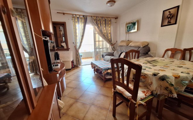 Resale - Apartment -
Torrevieja - Playa de los Locos