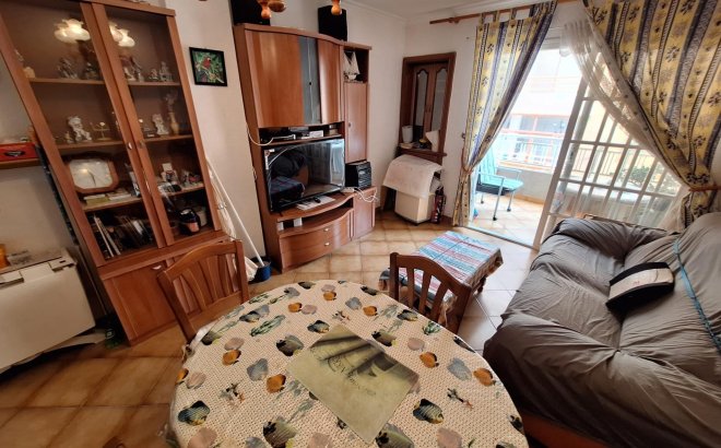 Resale - Apartment -
Torrevieja - Playa de los Locos