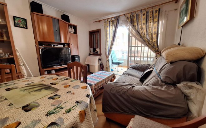 Resale - Apartment -
Torrevieja - Playa de los Locos