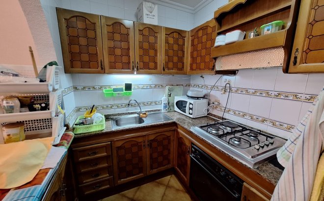 Resale - Apartment -
Torrevieja - Playa de los Locos