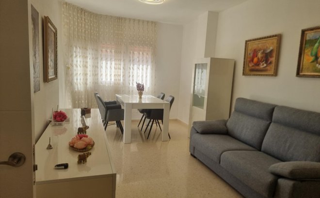 Resale - Apartment -
Torrevieja - Playa de los Locos