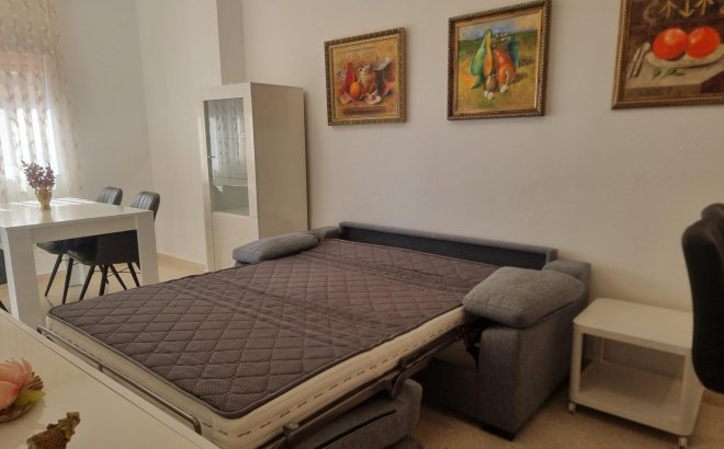 Resale - Apartment -
Torrevieja - Playa de los Locos