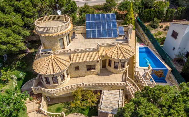 Resale - Villa -
Orihuela Costa - Costa Blanca
