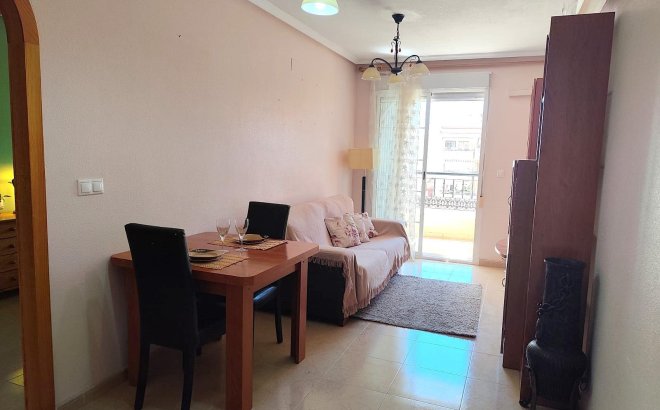 Resale - Apartment -
Torrevieja - Centro