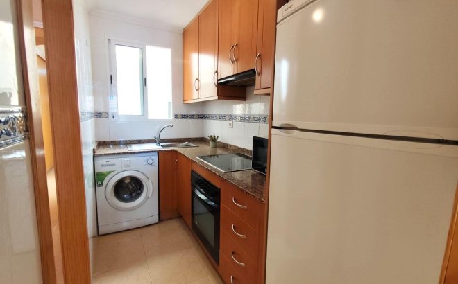 Resale - Apartment -
Torrevieja - Centro