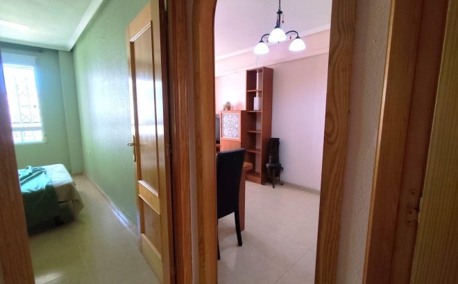Resale - Apartment -
Torrevieja - Centro