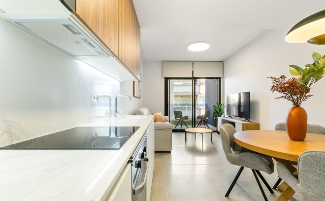 Resale - Apartment -
Torrevieja - Playa del Cura