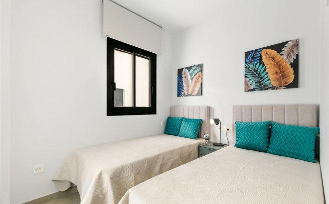 Resale - Apartment -
Torrevieja - Playa del Cura
